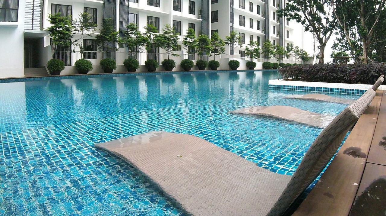 Solstice Service Apartment Cyberjaya Wifi Netflix Klia Екстер'єр фото