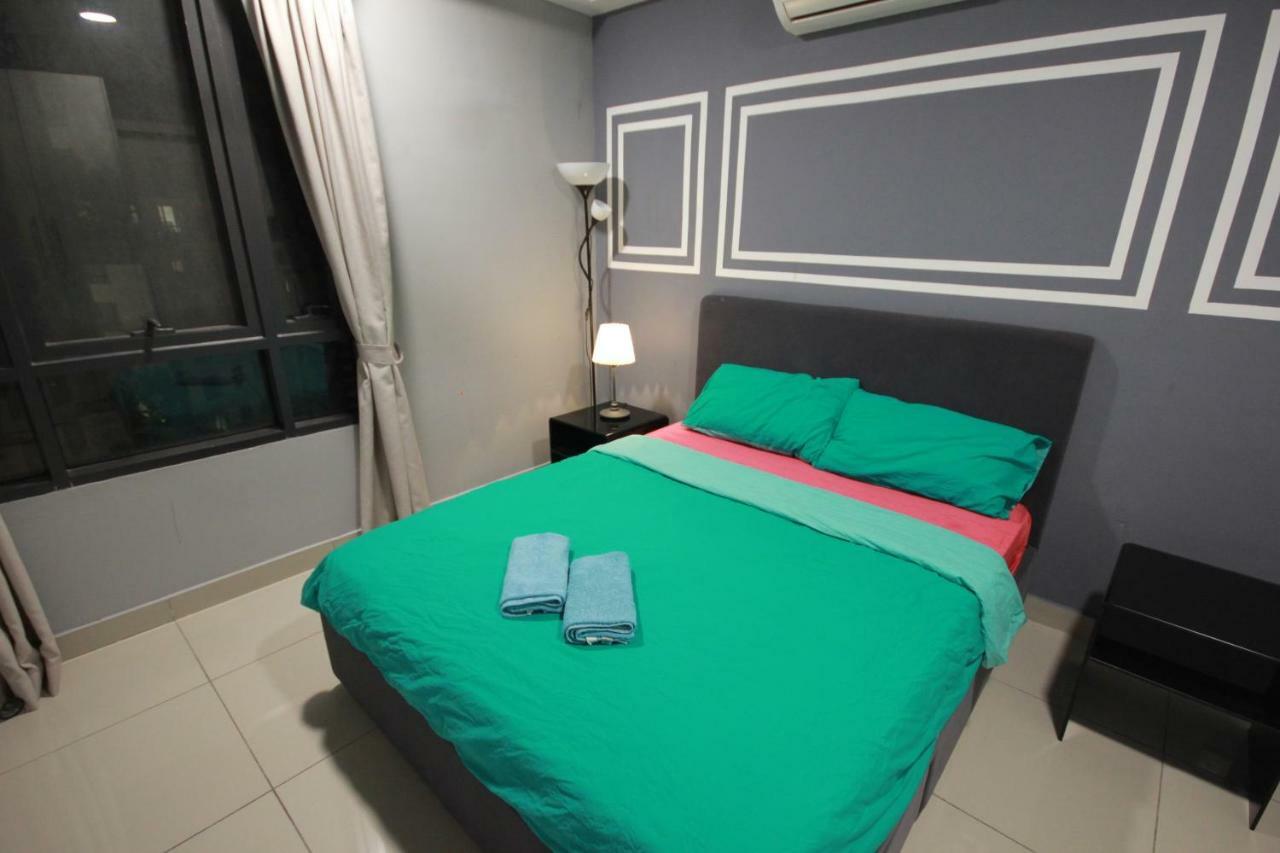 Solstice Service Apartment Cyberjaya Wifi Netflix Klia Екстер'єр фото